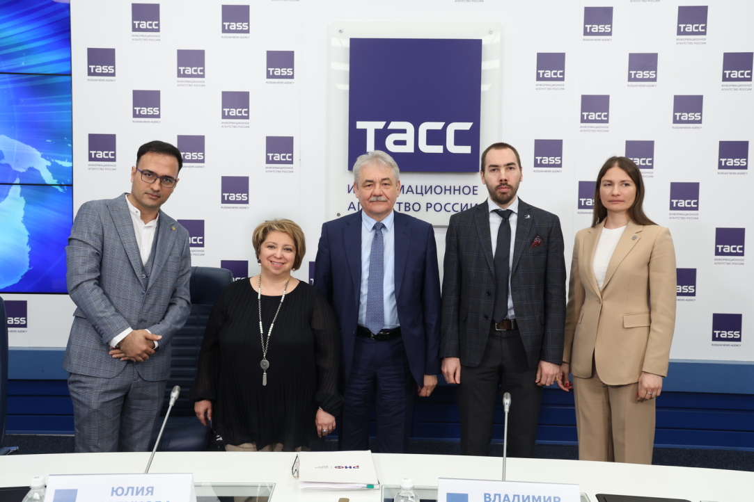 «Надеюсь, что смогу инициировать новые исследования в Высшей школе экономики»